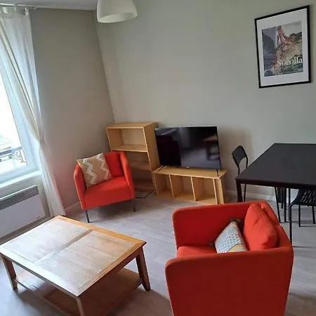 Apartment Saint Maurice 2 *